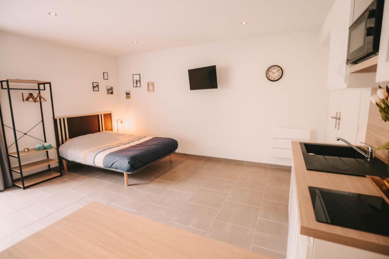 Franc-Bisontin - Unique ! 4 Logements Disponibles Besançon Exterior foto